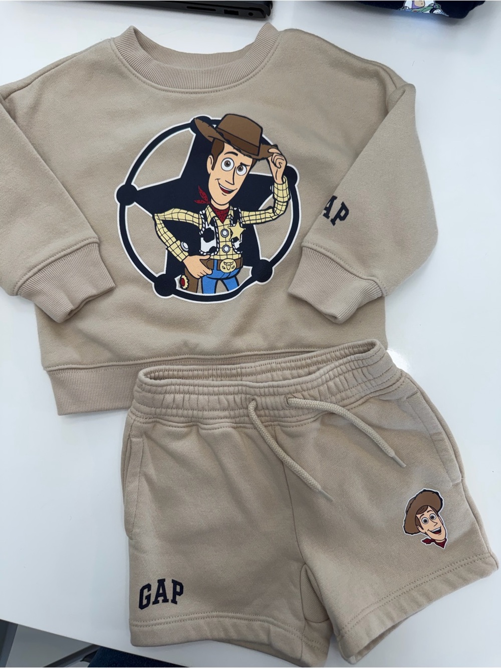 NWOT baby GAP Beige Woody Graphic Kids Sweatshirt & Shorts Set